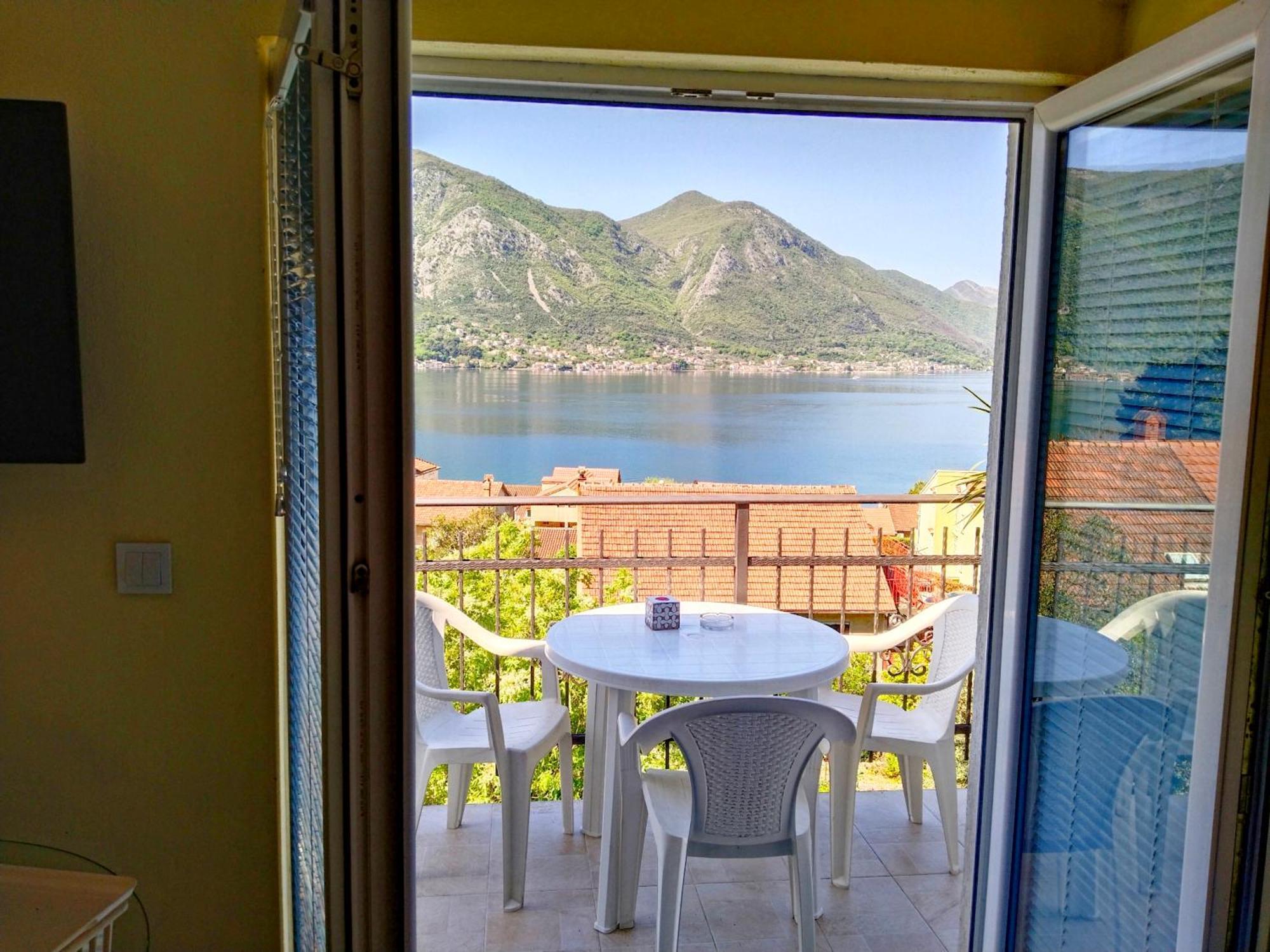 Apartments Sonja Kotor Eksteriør bilde
